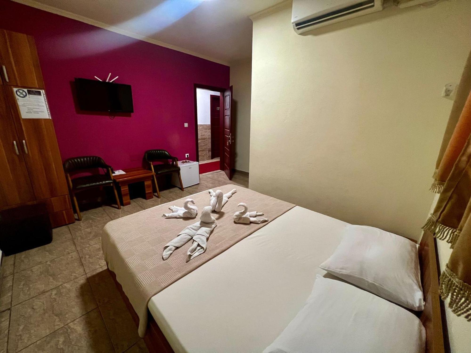 Motel Atika Skopje Ngoại thất bức ảnh