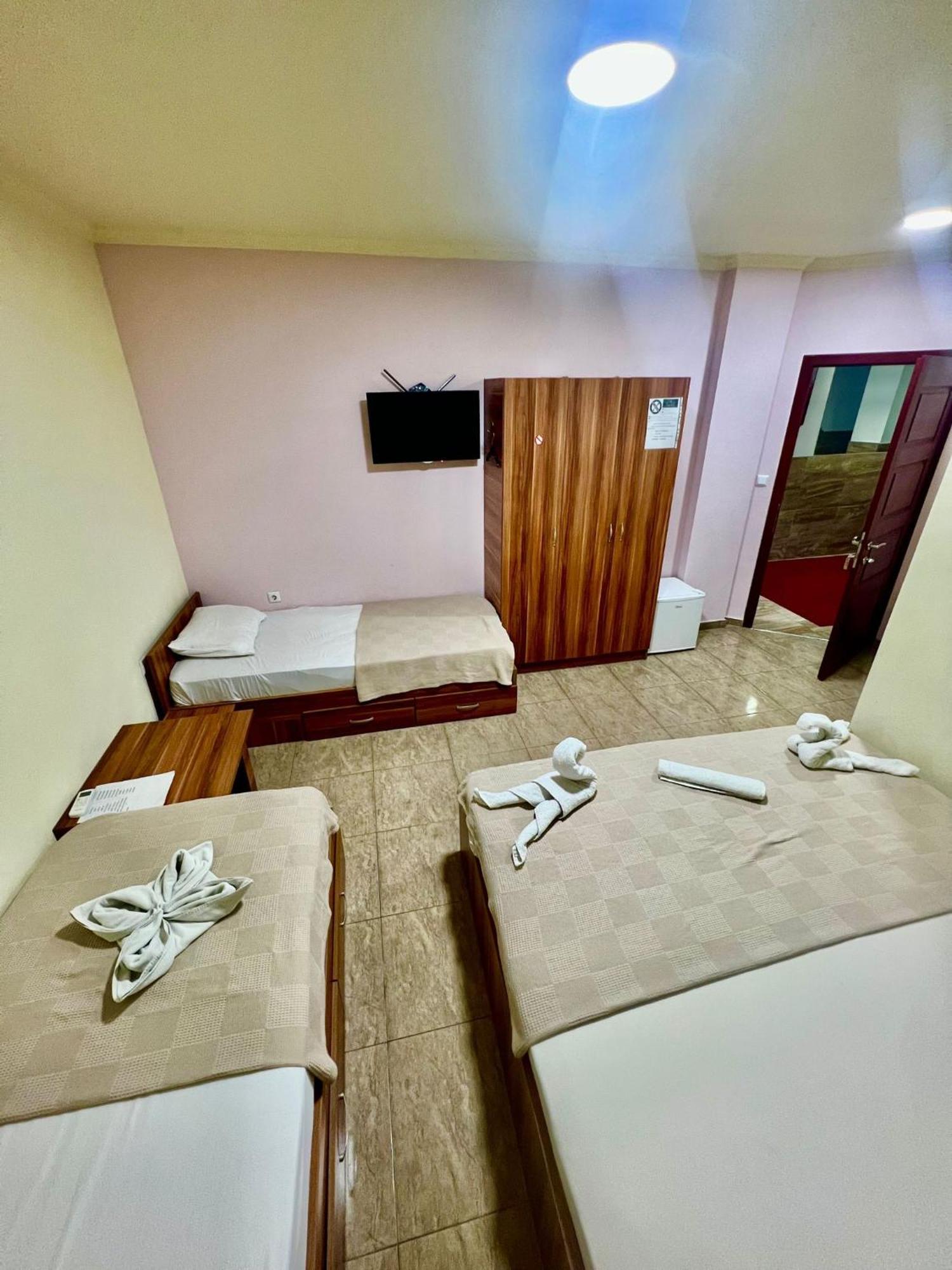 Motel Atika Skopje Ngoại thất bức ảnh